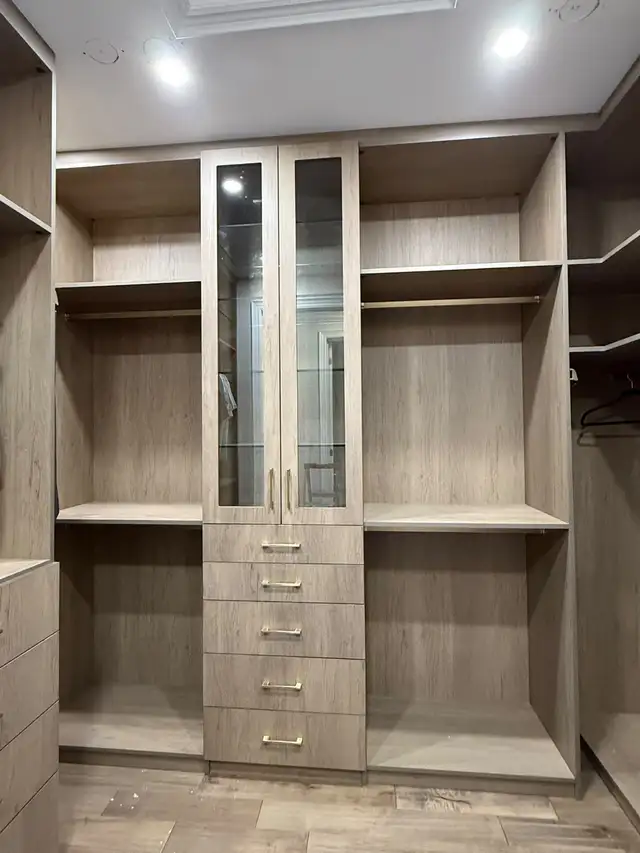 custom kitchen ,closets578311285103677442