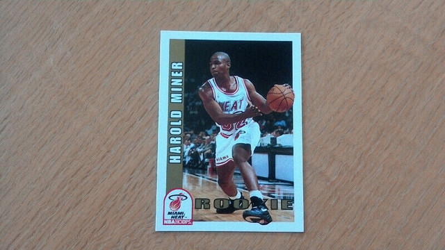 Carte Basketball Sky Box Hoops WBA Harold Miner 413 Rookie 3697 dans Art et objets de collection  à Laval/Rive Nord