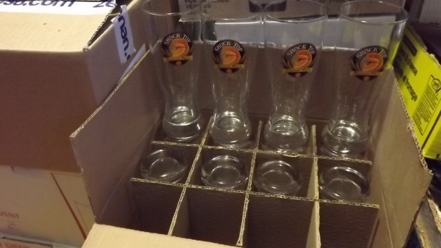12 SHOCKTOP BOX SET OF 12 TALL BEER GLASSES/NEW GLASSWARE in Arts & Collectibles in City of Toronto