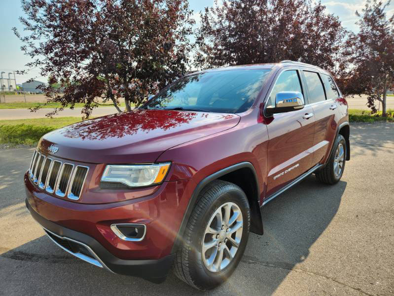 2016 Jeep Grand Cherokee Limited 96,000km LOADED Cars & Trucks