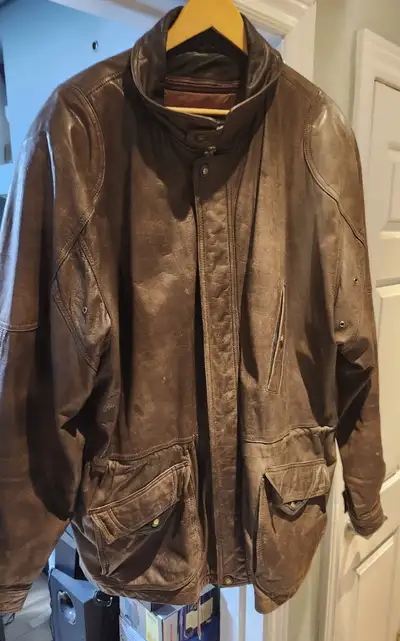 REED MEN’S BROWN LEATHER JACKET – 2XL (L52 LONG) – ZIP-OUT LINER – $50 REAL LEATHER — WARM, DURABLE,...