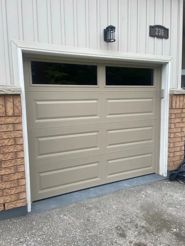 garage door and  repair in Garage Door in Mississauga / Peel Region - Image 8