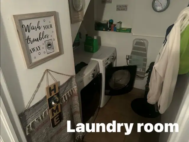 One bed- One bath basement apartment  in Long Term Rentals in City of Toronto - Image 4
