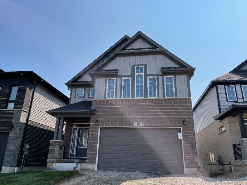 Brand New Single House With 2 Car Garage In Vista Hill, Waterloo Long