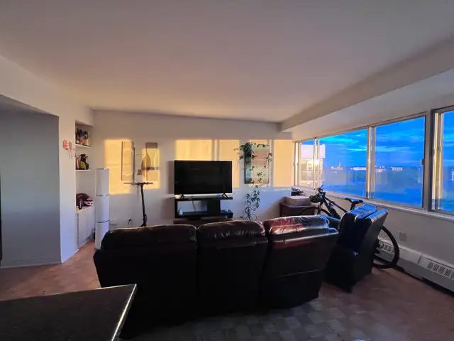 Private Room for Rent in Room Rentals & Roommates in City of Halifax - Image 2