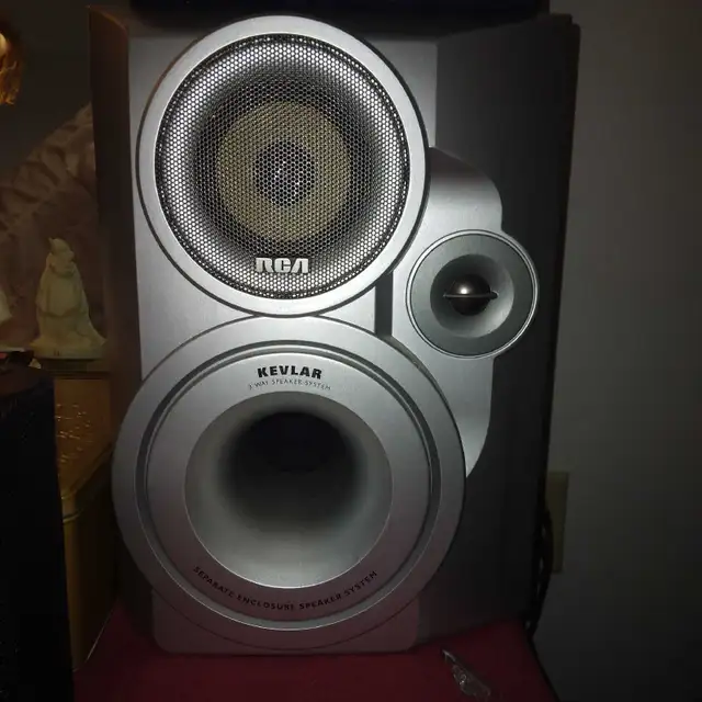 RCA Speakers528038388659671042