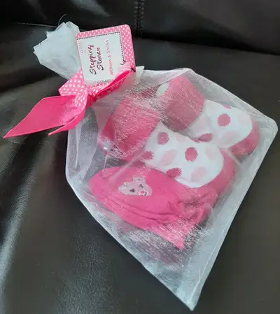 Baby girls' mittens & socks (0-6 months), View more