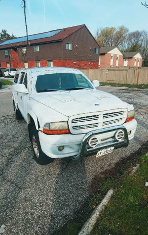 2002 Dodge Dakota Sport