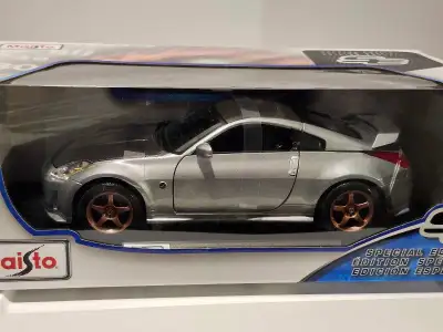 Nissan 350Z Nismo Custom 1:18 scale diecast model , View more