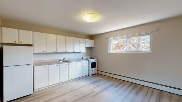 2 bedroom in Carlington, Available May & June 202562854409249409122