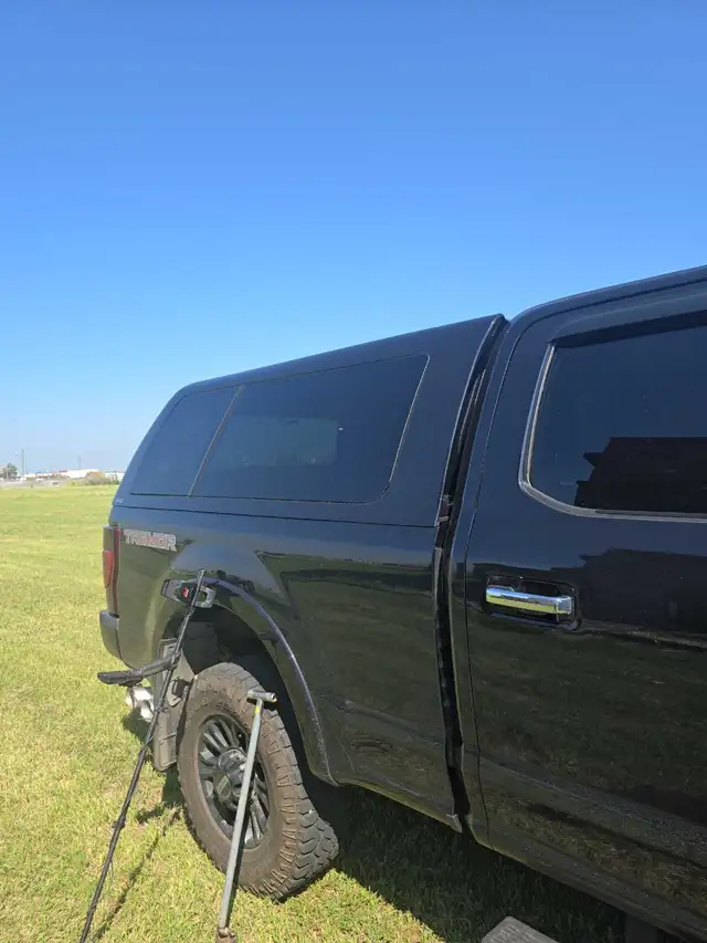 F350 Agate Black canopy557469115288791041
