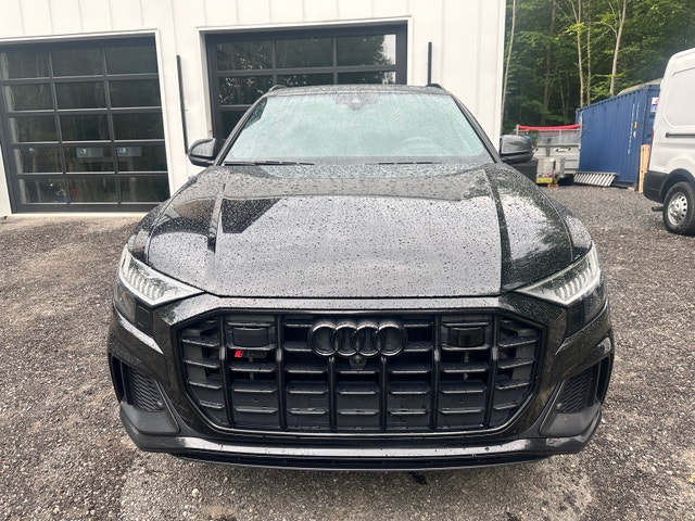 AUDI SQ8 2023 — photo 4