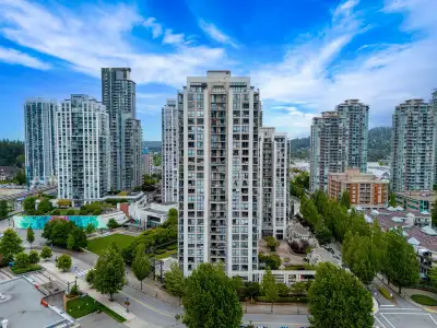 Spacious 3 Bed, 2 Bath, 2 Parking with an amazing view