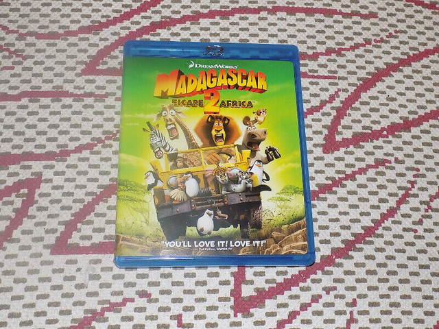 MADAGASCAR ESCAPE 2 AFRICA, BLU RAY, EXCELLENT CONDITION in CDs, DVDs & Blu-ray in Hamilton