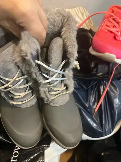 women gray sperry snow boots size 8, View more