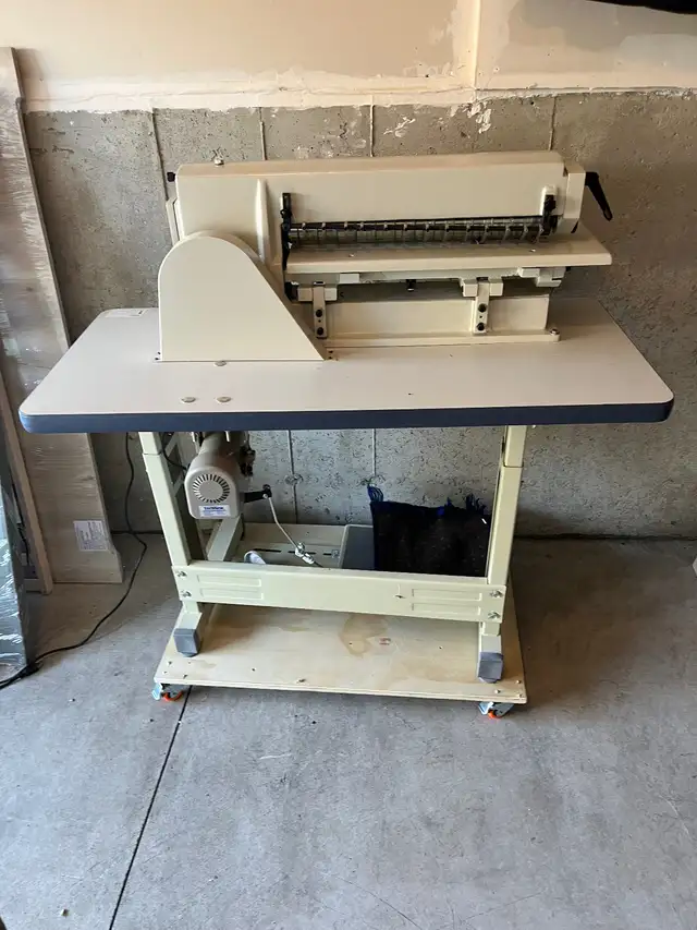 TECHSEW 2020 LEATHER STRAP CUTTING MACHINE64840210466434122