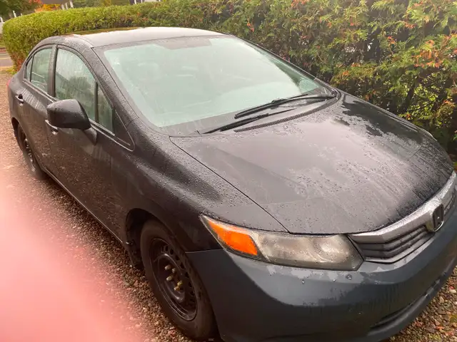 Honda Civic 2012593713780040683521