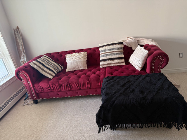 L shaped sofa  in Couches & Futons in Calgary - Image 2