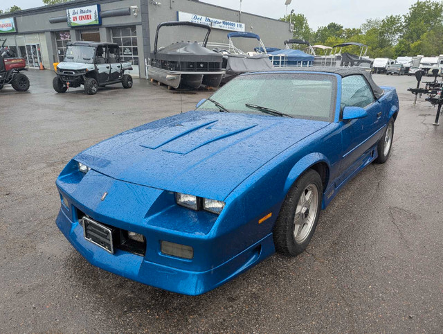 1991 Chevy Camaro Z28 in Classic Cars in Peterborough - Image 2