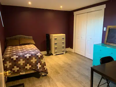 Fully furnished room for rent in a family home. $750/month, single person occupancy with no overnigh...