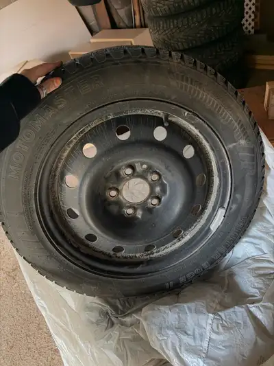 Brand new winter tires on steel mags Drove no more than 50km with them 160$/each new 16" rims (was f...