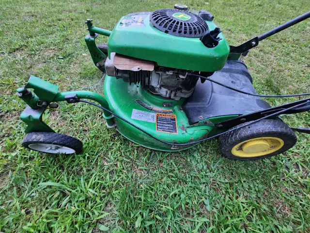 John Deere Intek OHV 7.0hp Zero Turn Lawnmower Model JS40 in Lawnmowers & Leaf Blowers in Windsor Region - Image 4
