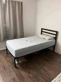 Room for rent in Oshawa for girl Student $550