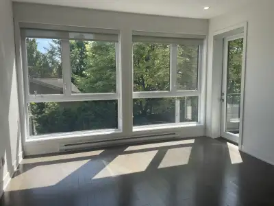 Aquarive (804, rue Notre-Dame, Repentigny, en bordure du fleuve). Condo de 4 pièces et demie à louer...