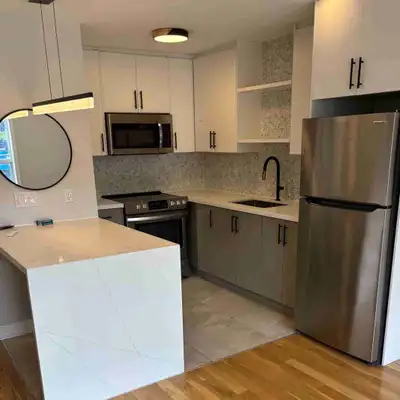 For Rent – 2 Bedroom Apartment at Mount Pleasant & Manor Rd.