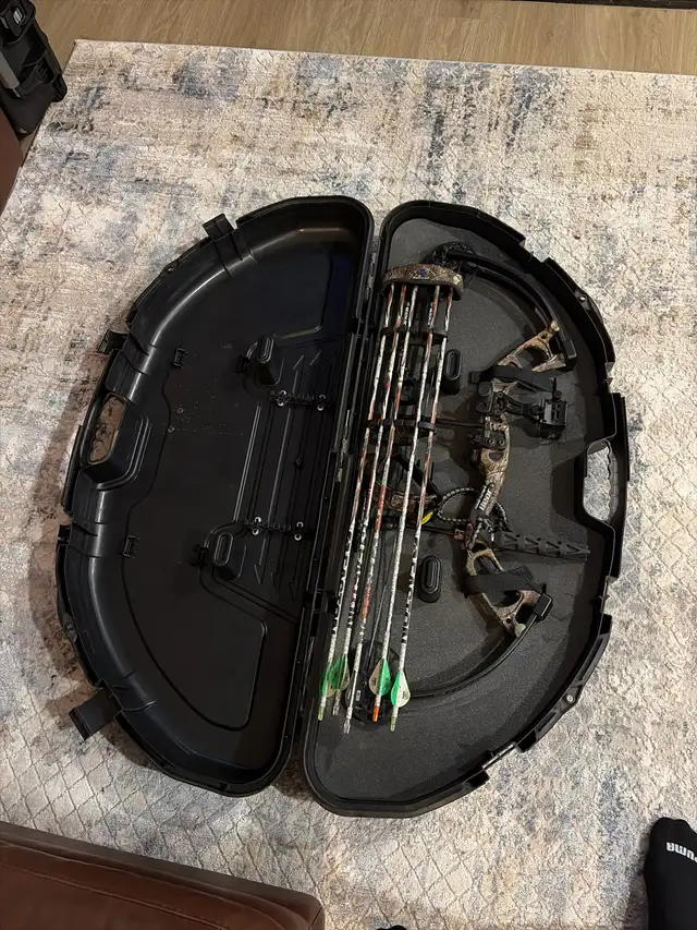 Bear Cruiser Bow full package in Fishing, Camping & Outdoors in Calgary - Image 8
