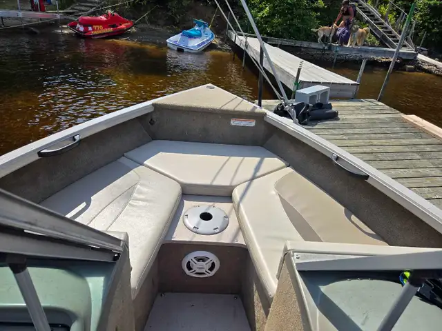 Bateaux  a vendre  in Powerboats & Motorboats in Laurentides - Image 4