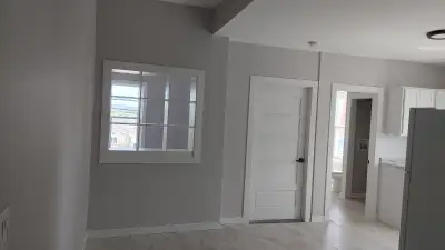 Available: May 2026 This apartment offers a convenient location with ample parking space. It is easi...