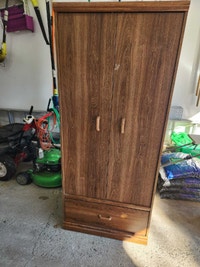 Free Wardrobe