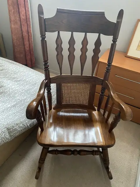 Solid wood mid-century rocking chair63234833435521121