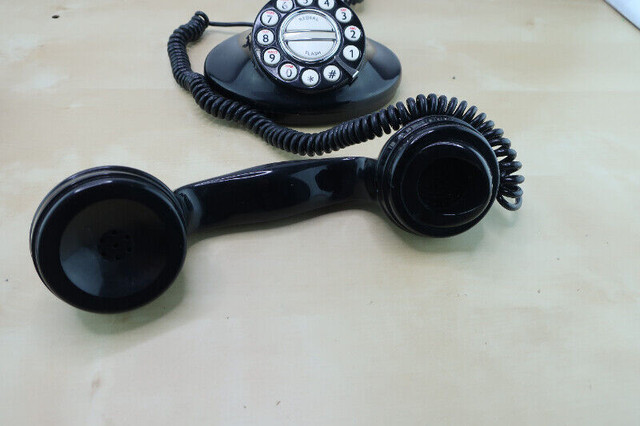 Telephone Ligne Maison Style Vintage Ou Flash McQueen Disney dans Téléphones résidentiels et répondeurs  à Granby - Image 4