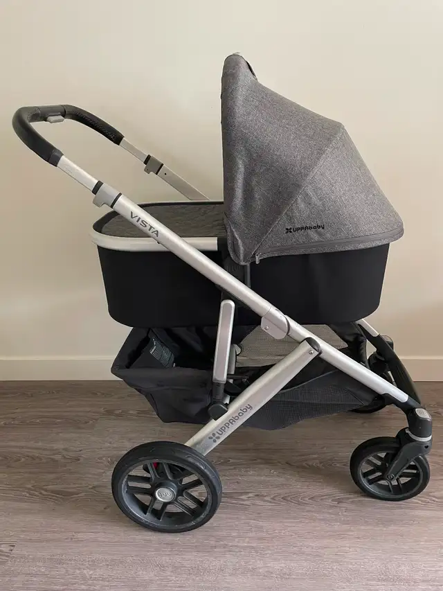 Uppababy Vista with Toddler Seat and Bassinet in Strollers, Carriers & Car Seats in Edmonton - Image 8