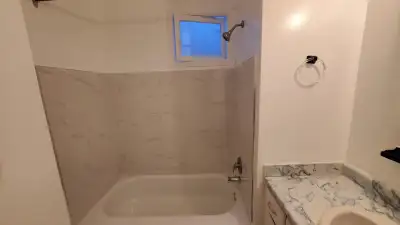 Haut de Duplex 5 1/2 à Saint-Michel à Louer
