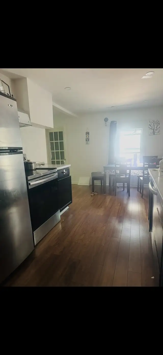 Room rent in Room Rentals & Roommates in Mississauga / Peel Region - Image 3