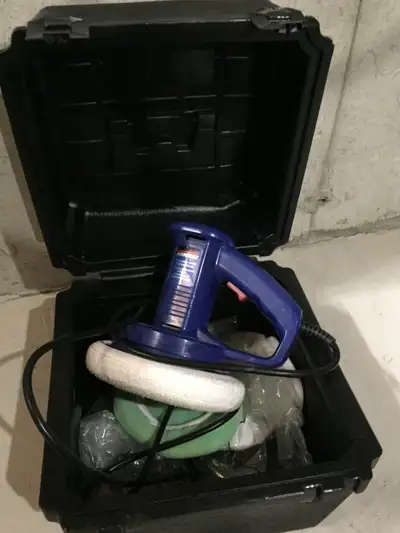 car polisher -waxer used once $50 firm ninth line-thomas rd area mississauga