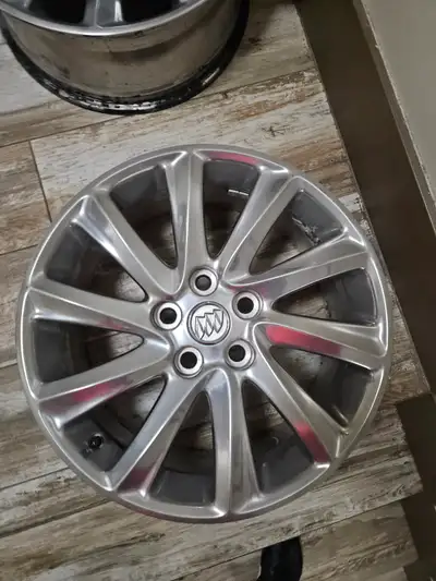 Selling a set of 4 x 18" rims that came off of a 2020 Buick Envision Preferred. Unfortunately, they...