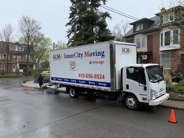 Reliable moving and storage services63008305311873122