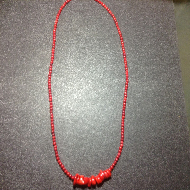 GENUINE CORAL 18" NECKLACE STRAND Beautiful Round 3-4mm Natural in Jewellery & Watches in Vancouver