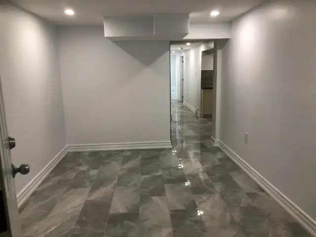 3 BR Walkout Basement Apt for Rent at Bellamy Rd n Lawrence Ave