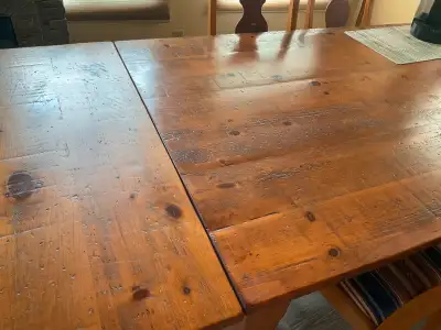 Solid wood dining table with 4 Queen Anne chairs, View more