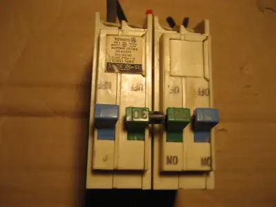 breaker switch/ circuit breaker, DNPL 153015, 15/30-30/15, 4-1 pole unit,120/240 V ac. Multimeter R...