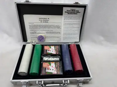Carinal's Poker 200 Poker Chip Set you get 200 clay poker chips (4 colors)(still sealed) 2 deck card...