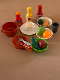 toy kitchen set : As shown