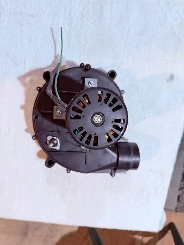 Fasco Model A225 furnace draft inducer blower motor in Heaters, Humidifiers & Dehumidifiers in Markham / York Region - Image 9