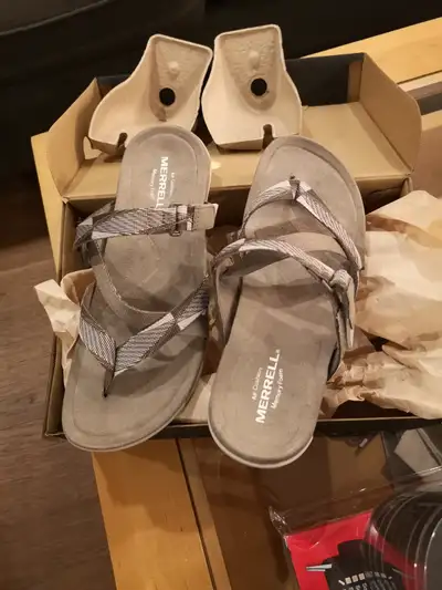 Merrell District Mendi Thong Sandals Women Bridle New Box, View more