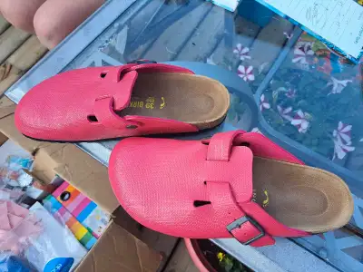 Authentic Berks. New, View more